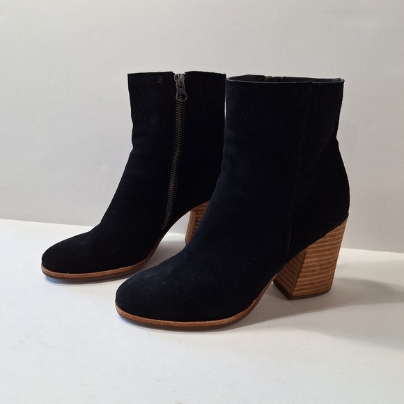 Kork-Ease Black Suede Academia Block Heel Preppy Ankle Boots Size 7.5 - Picture 3 of 12